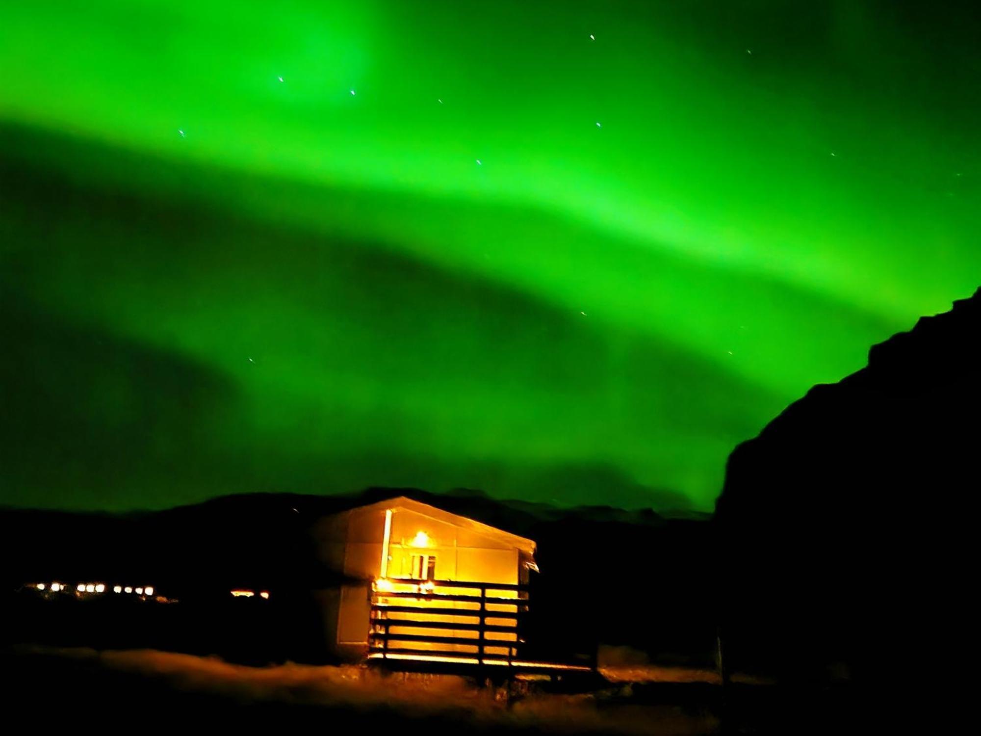 Green Farm Stay With Private Hot Tub Hvolsvollur Exterior photo